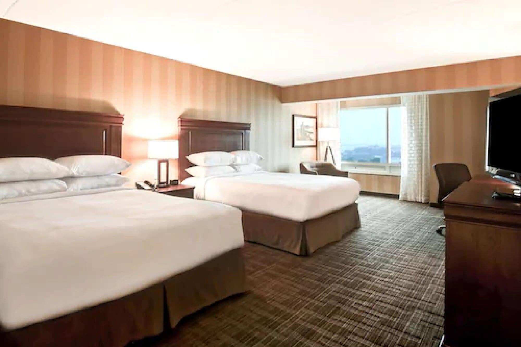 Doubletree Fallsview Resort & Spa By Hilton - Niagara Falls Exteriör bild