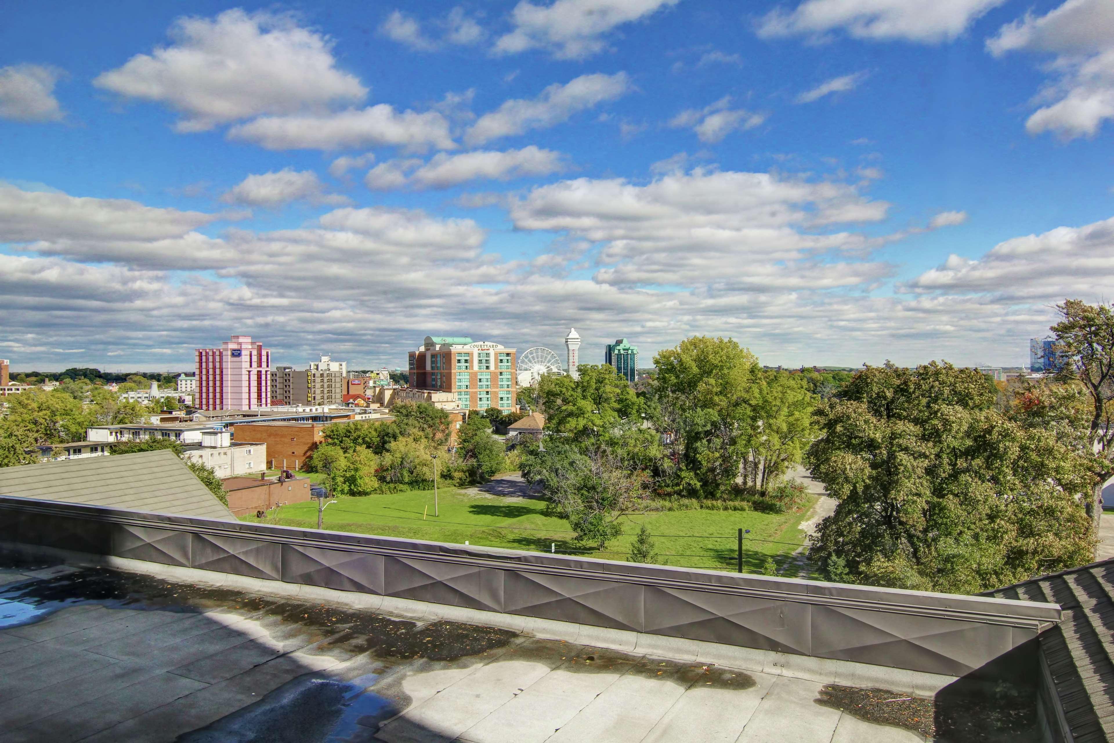 Doubletree Fallsview Resort & Spa By Hilton - Niagara Falls Exteriör bild