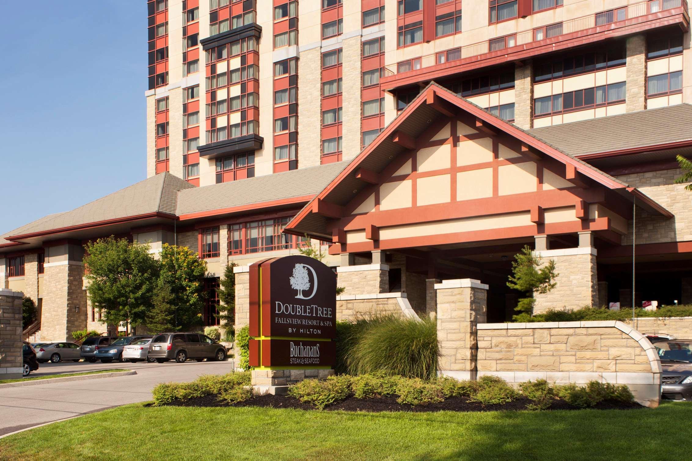 Doubletree Fallsview Resort & Spa By Hilton - Niagara Falls Exteriör bild