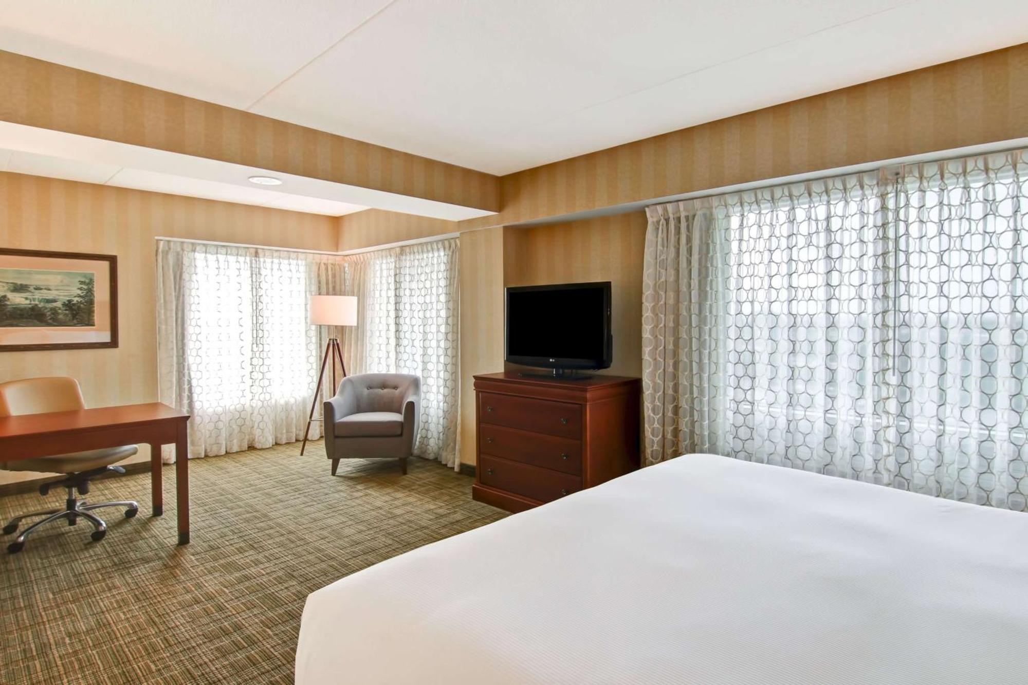 Doubletree Fallsview Resort & Spa By Hilton - Niagara Falls Exteriör bild